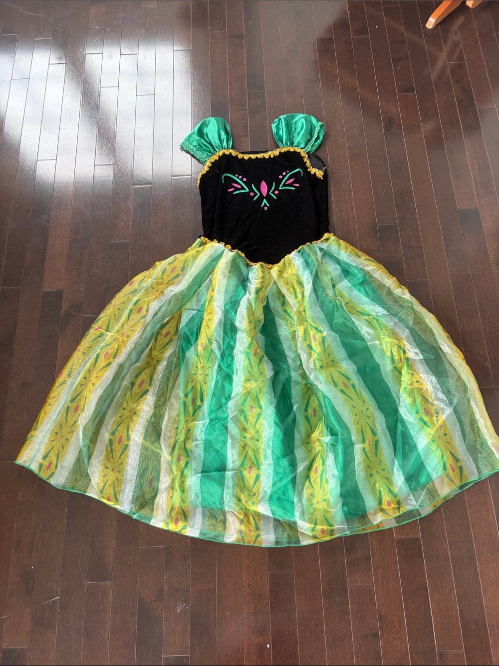Frozen/Anna Princess Inspired Costume - Women’s medium